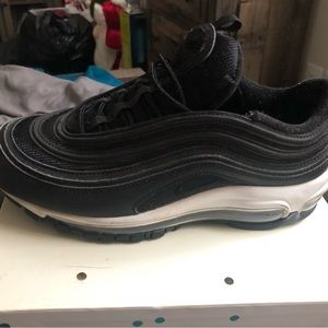 Black air max